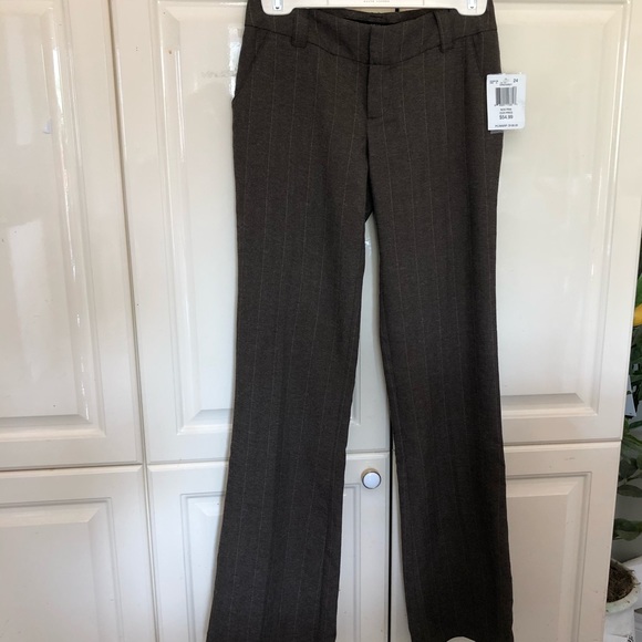 Guess Jeans 81 stretch pinstripe pants - size 24 - Picture 6 of 7
